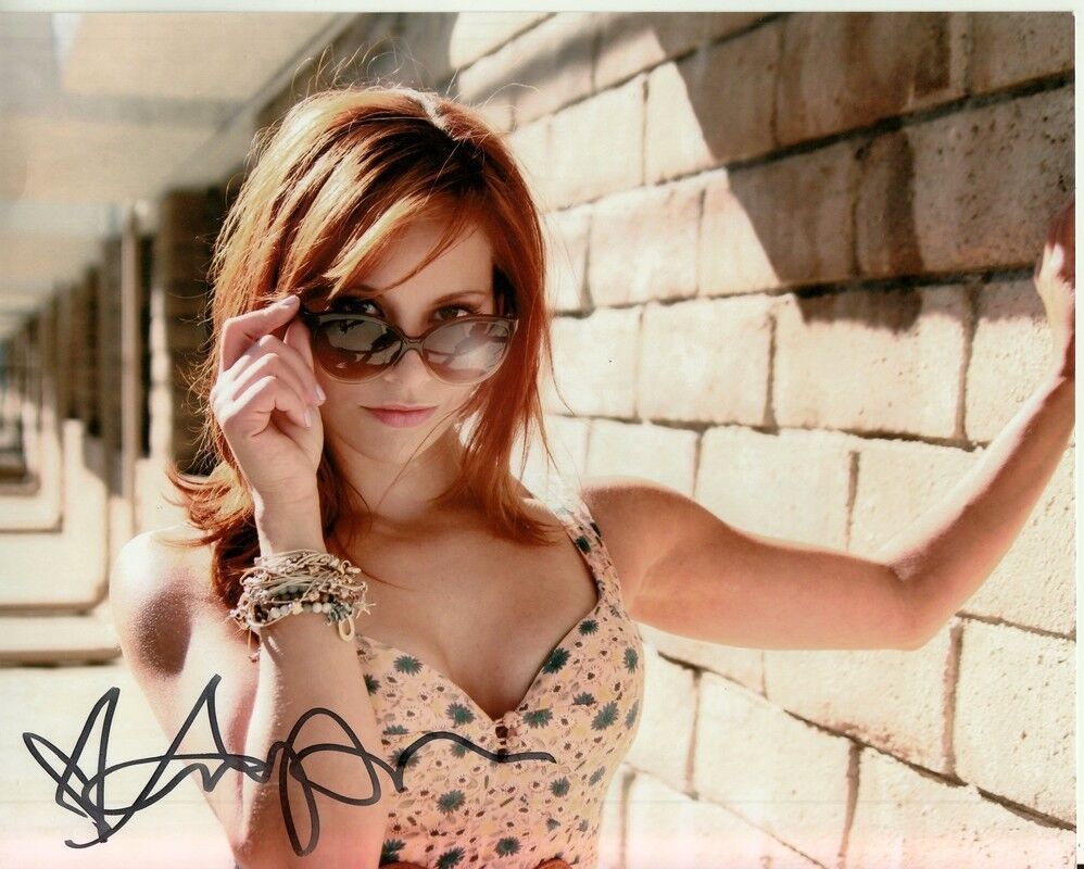 AMY PAFFRATH hand-signed SEXY OUTDOOR 8x10 COLOR CLOSEUP uacc rd coa IN-PERSON