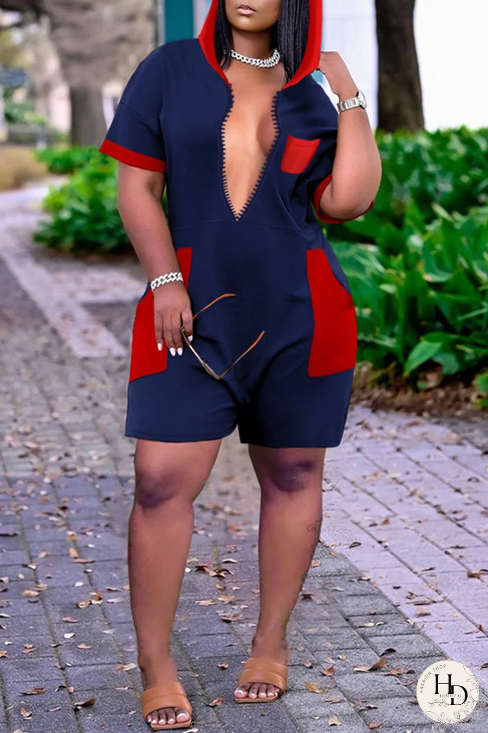 Black Red Fashion Casual Plus Size Solid Split Joint Hooded Collar Short Sleeve Romper