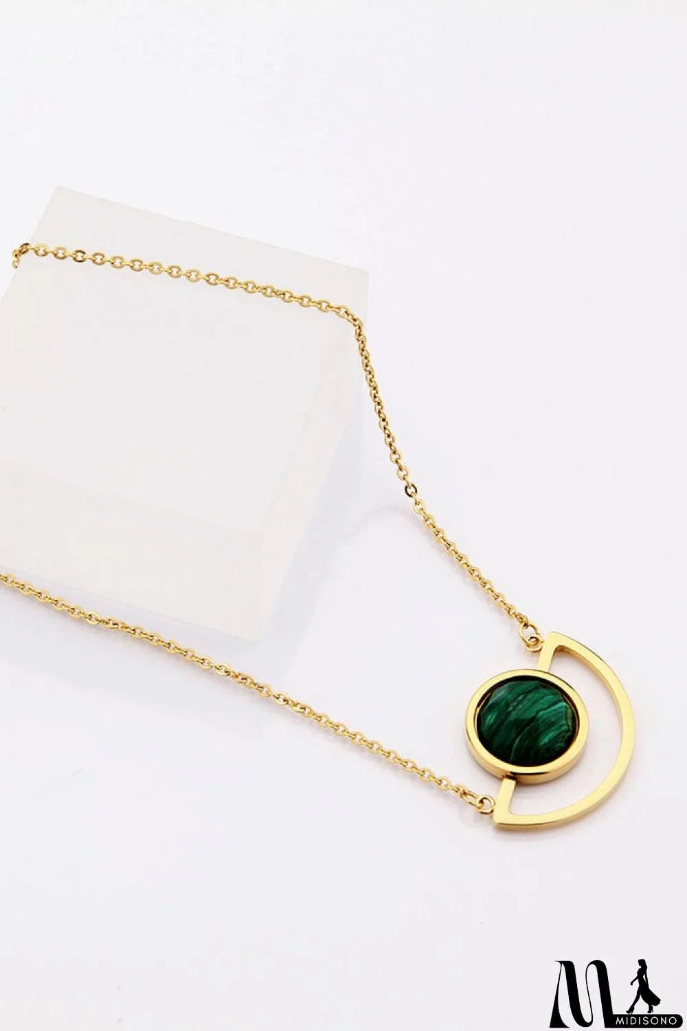 MidiSono - Geometric Inlaid Stone Pendant Necklace