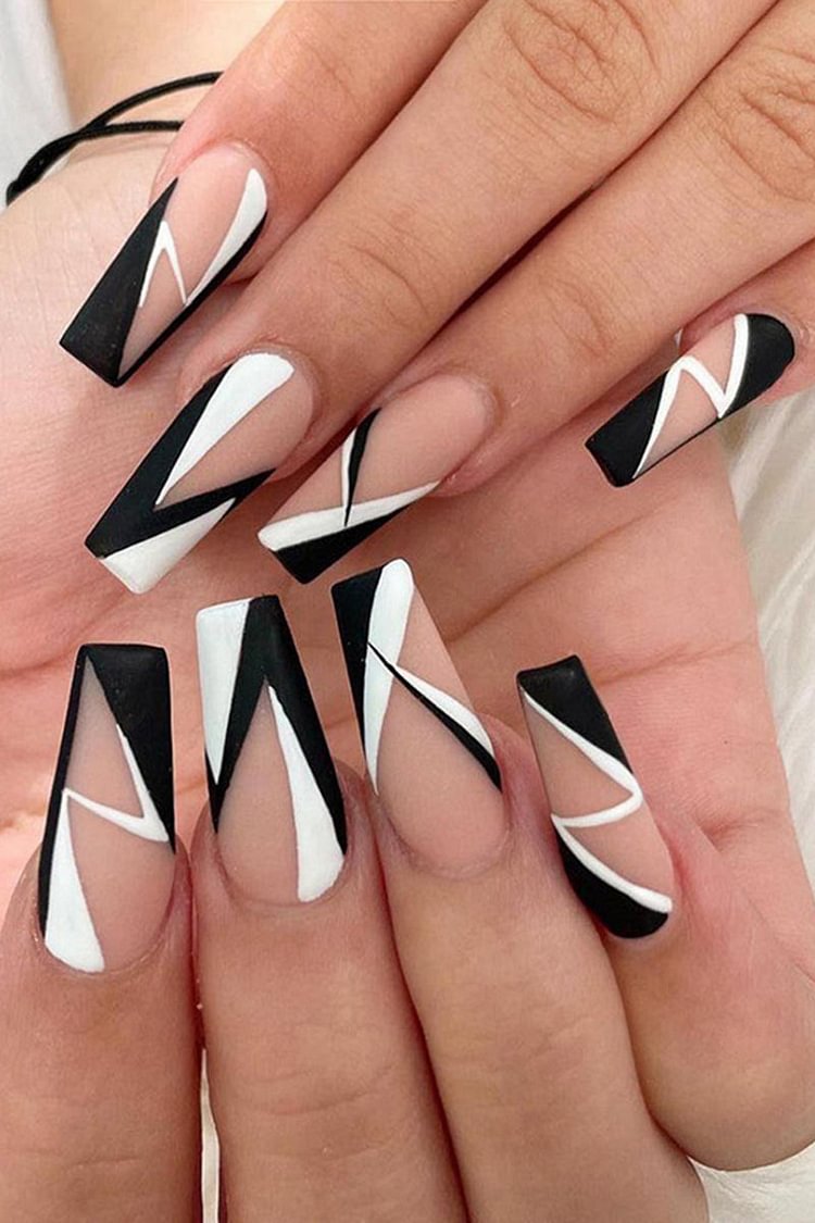 Black and White Simple Nail Art Geometric Nails