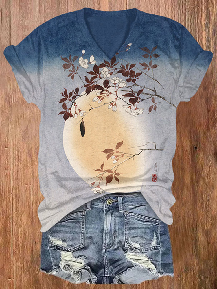 Comstylish Plum Blossoms And Full Moon Gradient Japanese Art Print Short Sleeved V-neck T-shirt