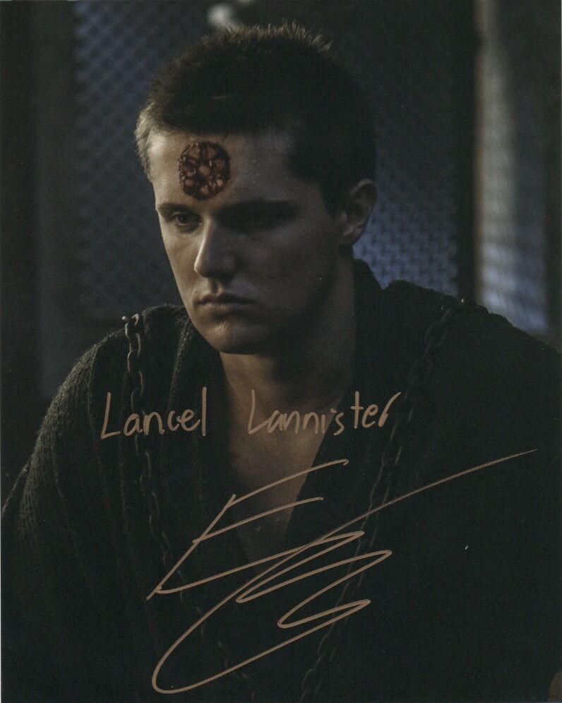 Eugene Simon Game of Thrones Autographed Signed 8x10 Photo Poster painting