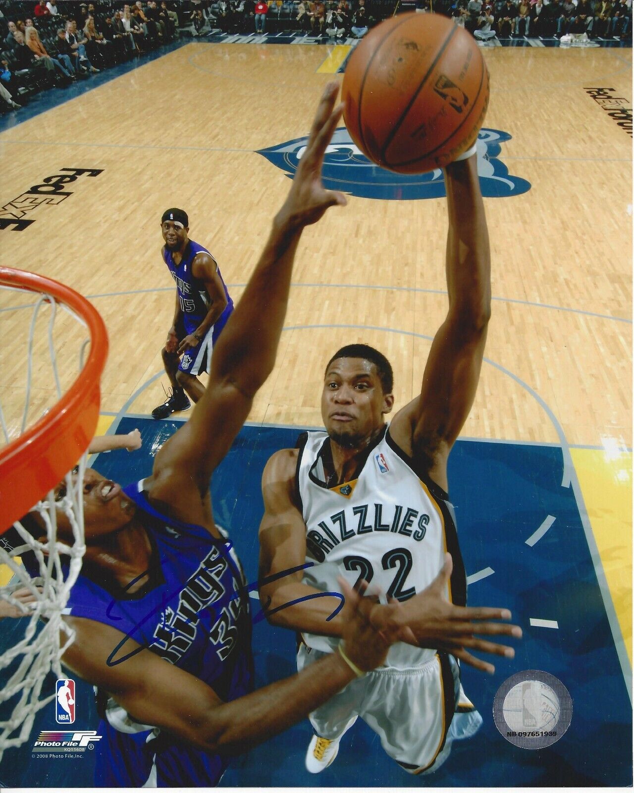 Rudy Gay Autographed 8x10 Memphis GrizzliesB312