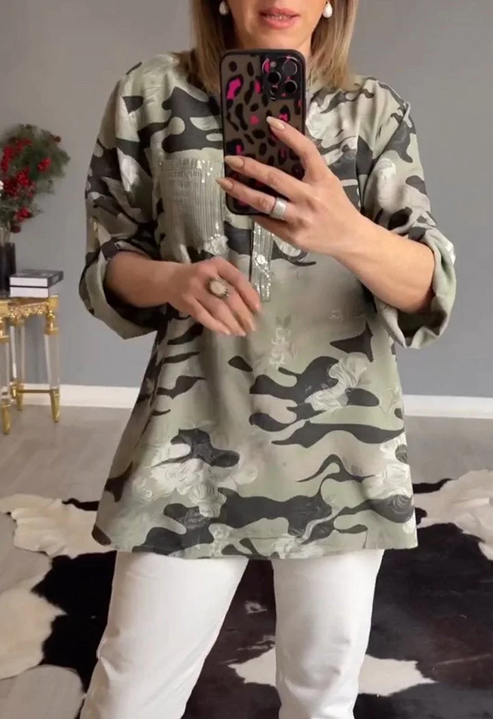 V-neck Printed Top