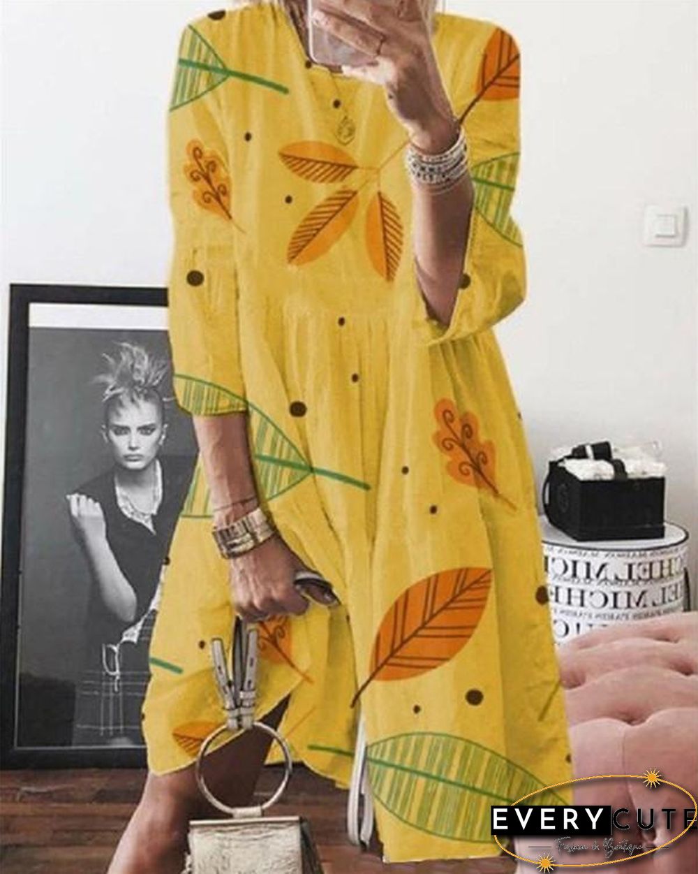 Casual Round Neck Printed Short Sleeve Midi Dress