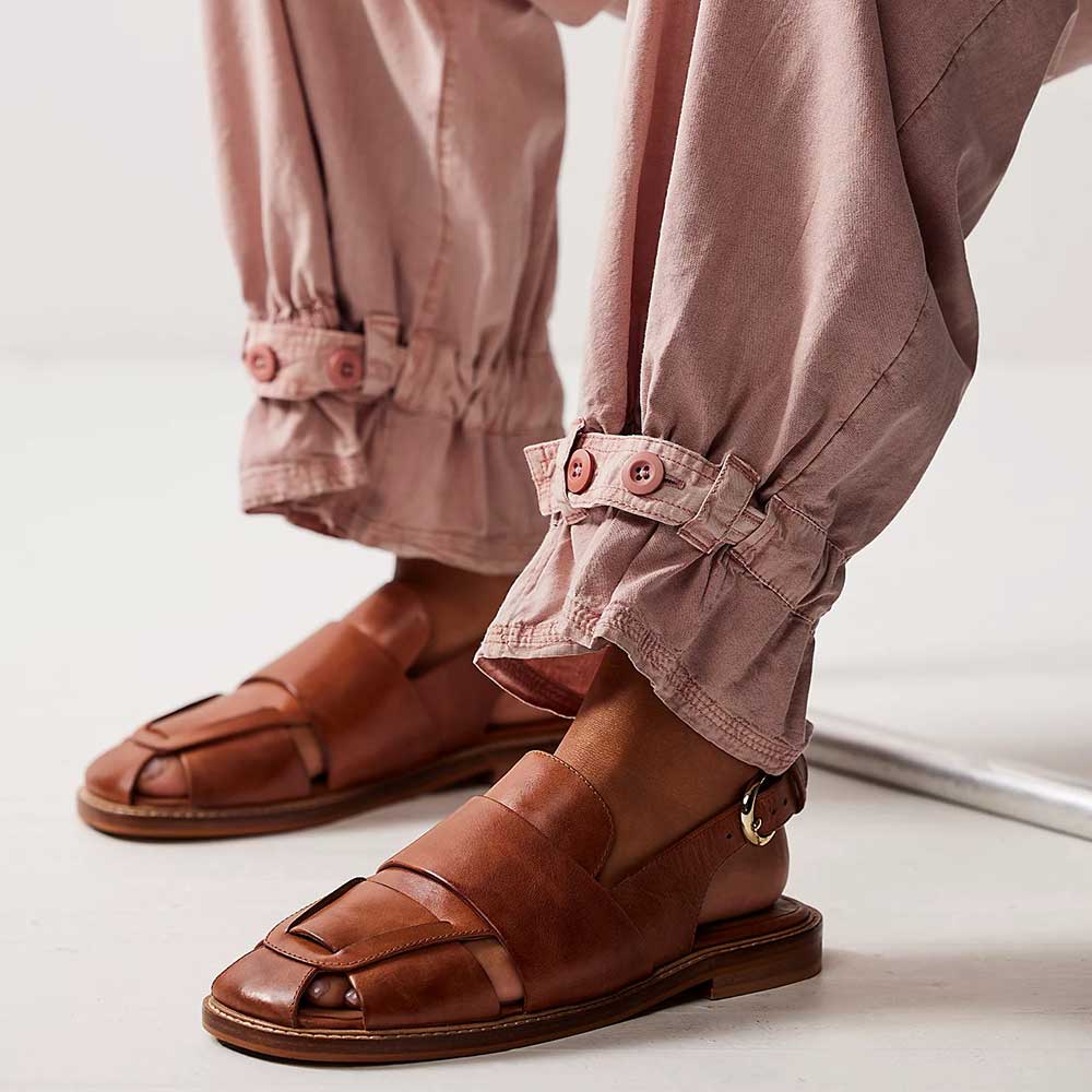 Brown Closed Toe Flat Vintage Cut Out Slingback Sandals Nicepairs