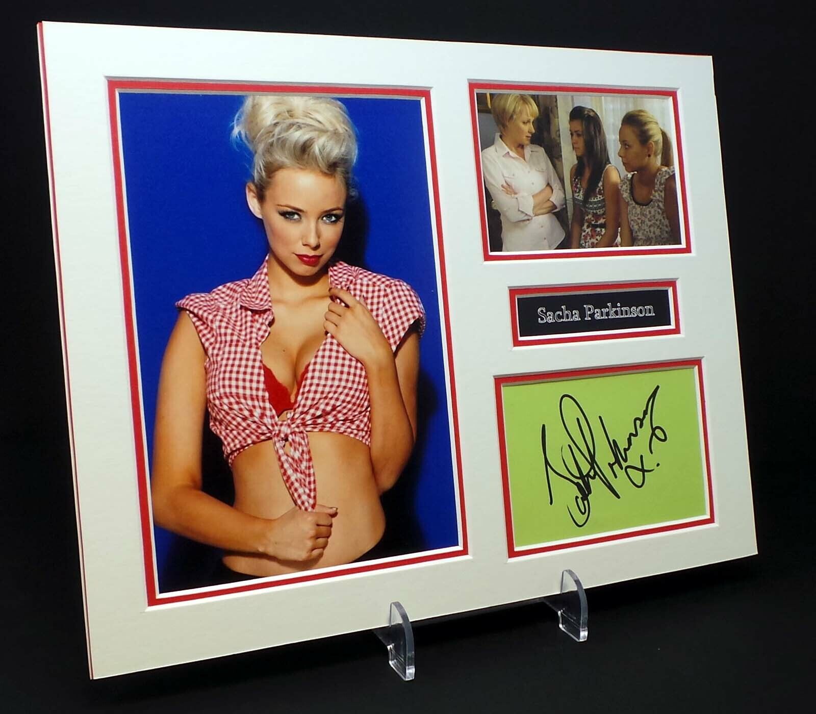 Sacha PARKINSON Signed Mounted Photo Poster painting Display AFTAL COA Played Sian In Corrie