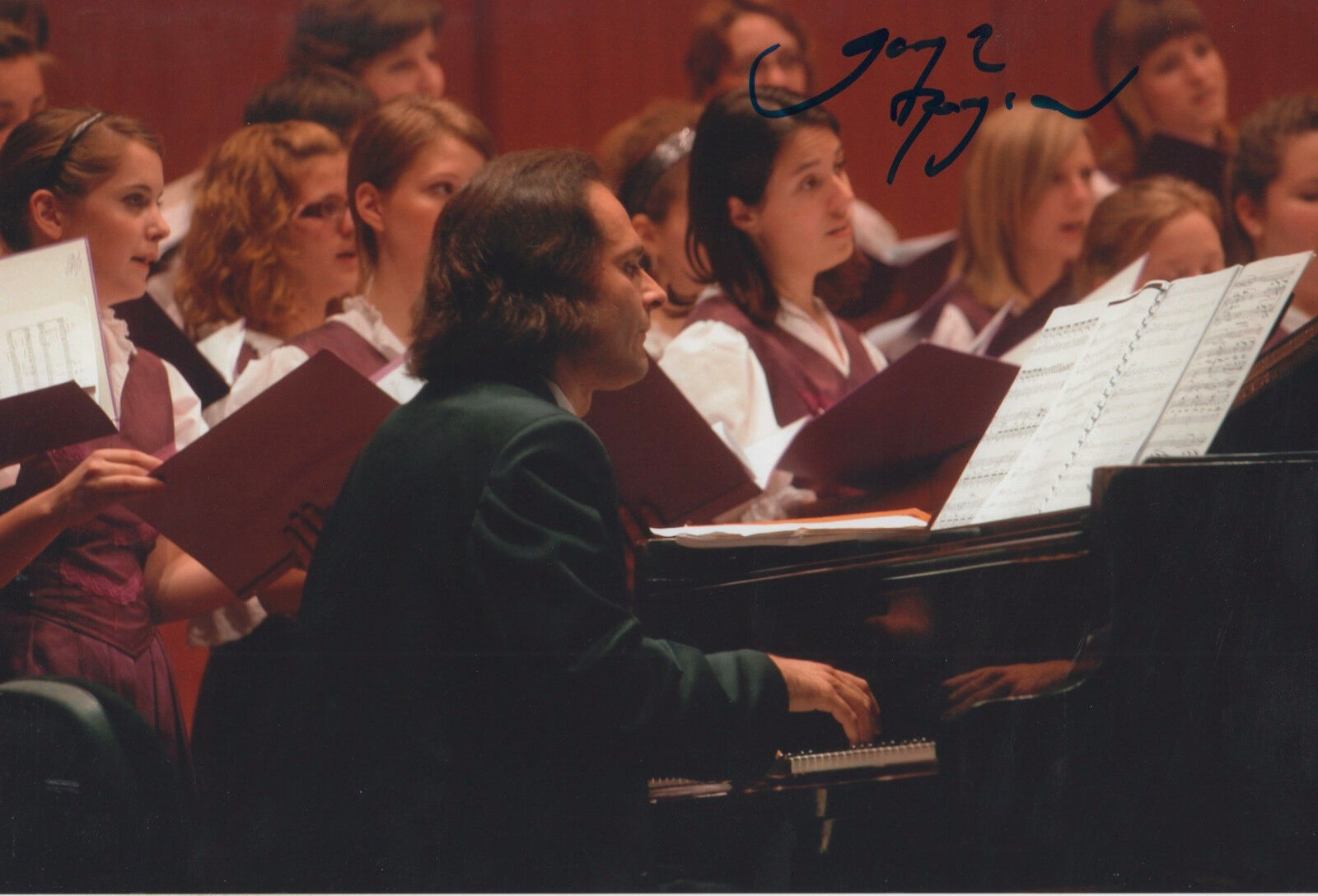 Gergely Boganyi Pianist signed 8x12 inch Photo Poster painting autograph