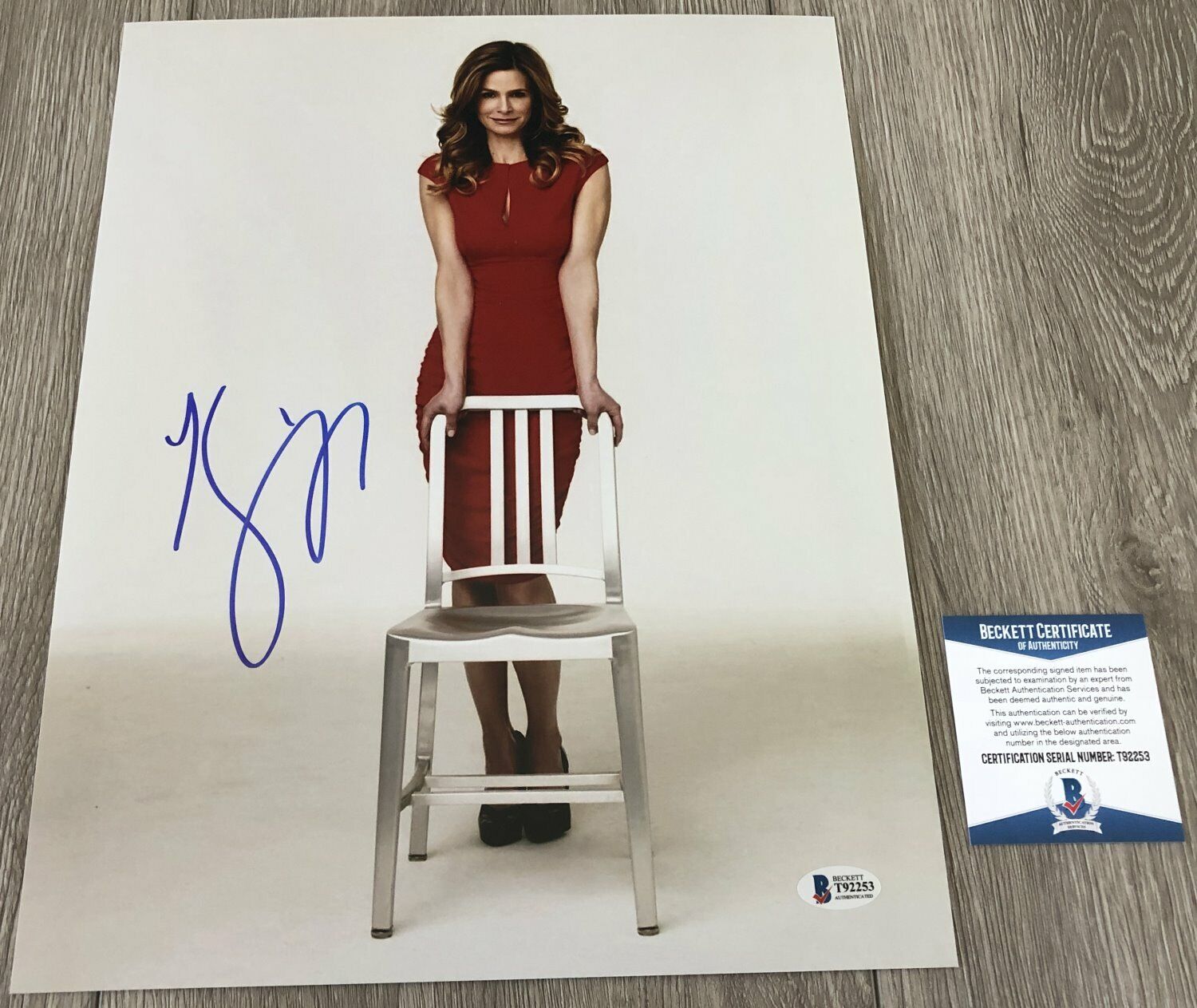 KYRA SEDGWICK SIGNED AUTOGRAPH THE CLOSER 11x14 Photo Poster painting C w/PROOF BECKETT BAS COA