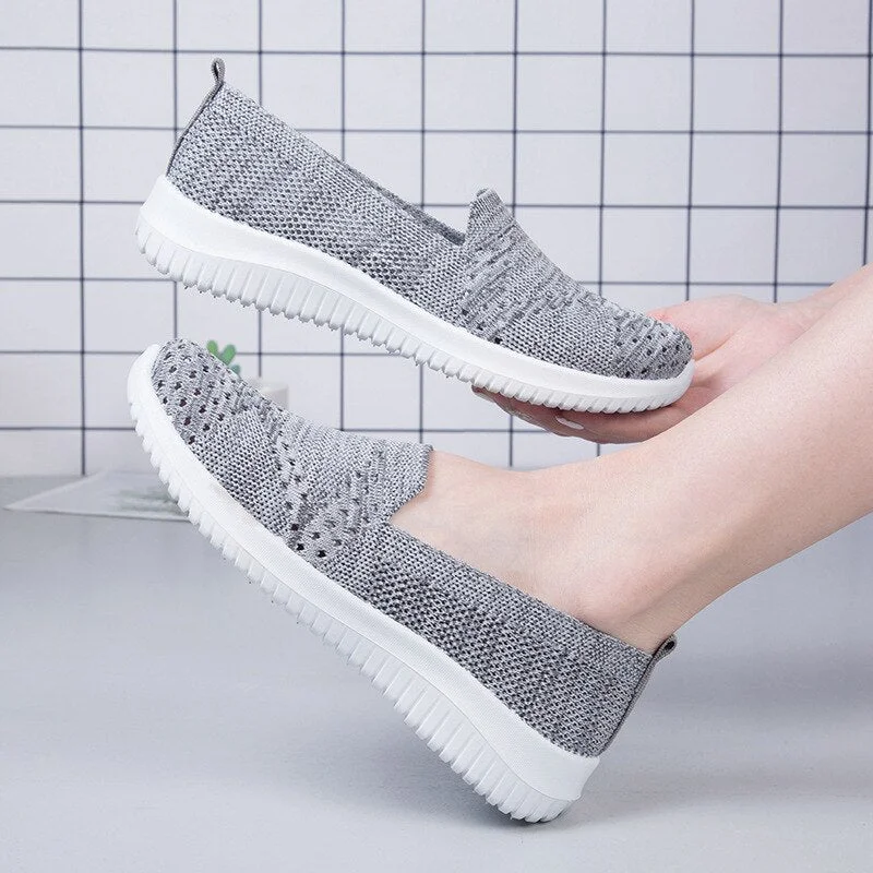 Nigikala Casual Shoes Light Sneakers Breathable Mesh Summer knitted Vulcanized Shoes Outdoor Slip-On Sock Shoes Plus Size Tennis A8 425-1
