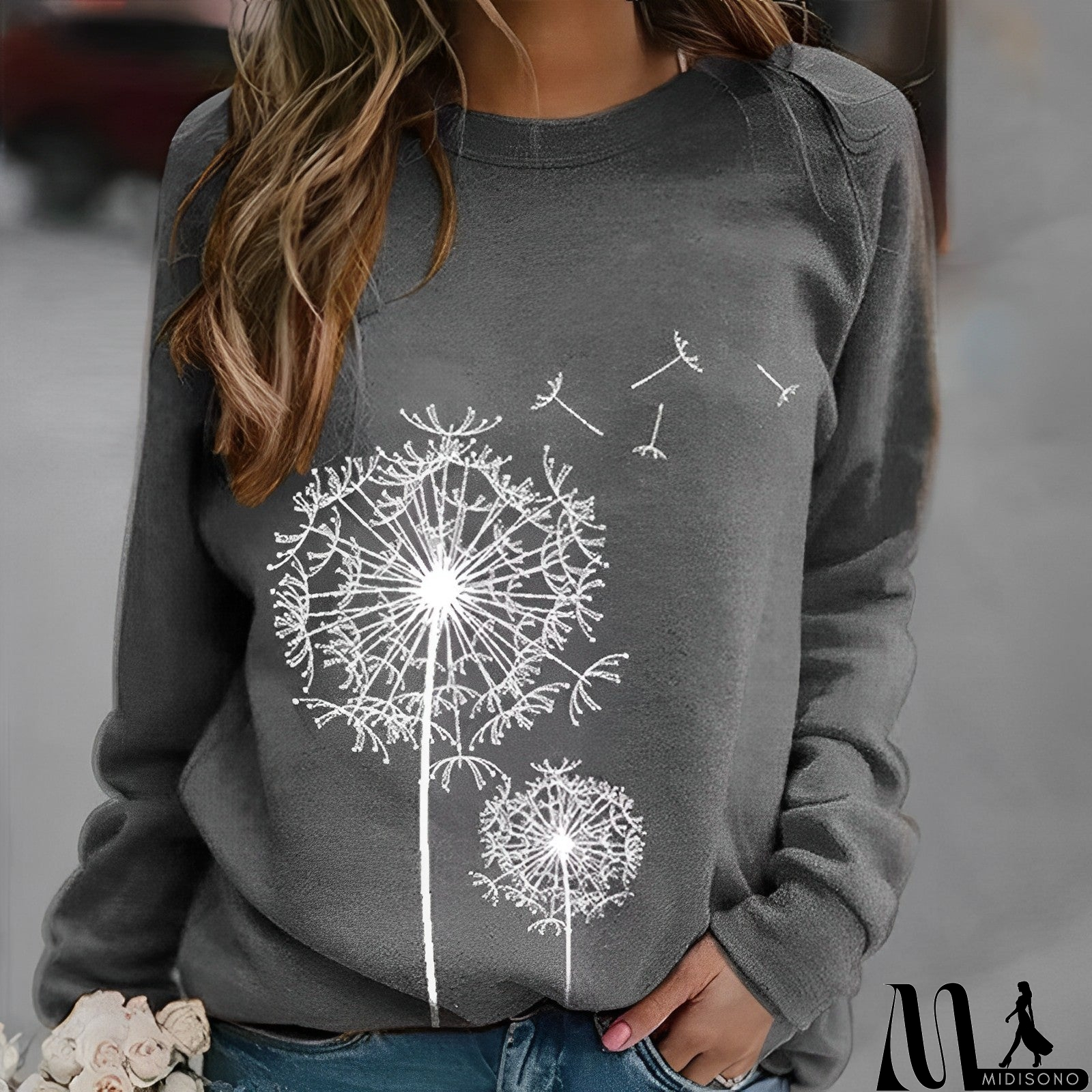 MidiSono - Modern and Versatile Sweater