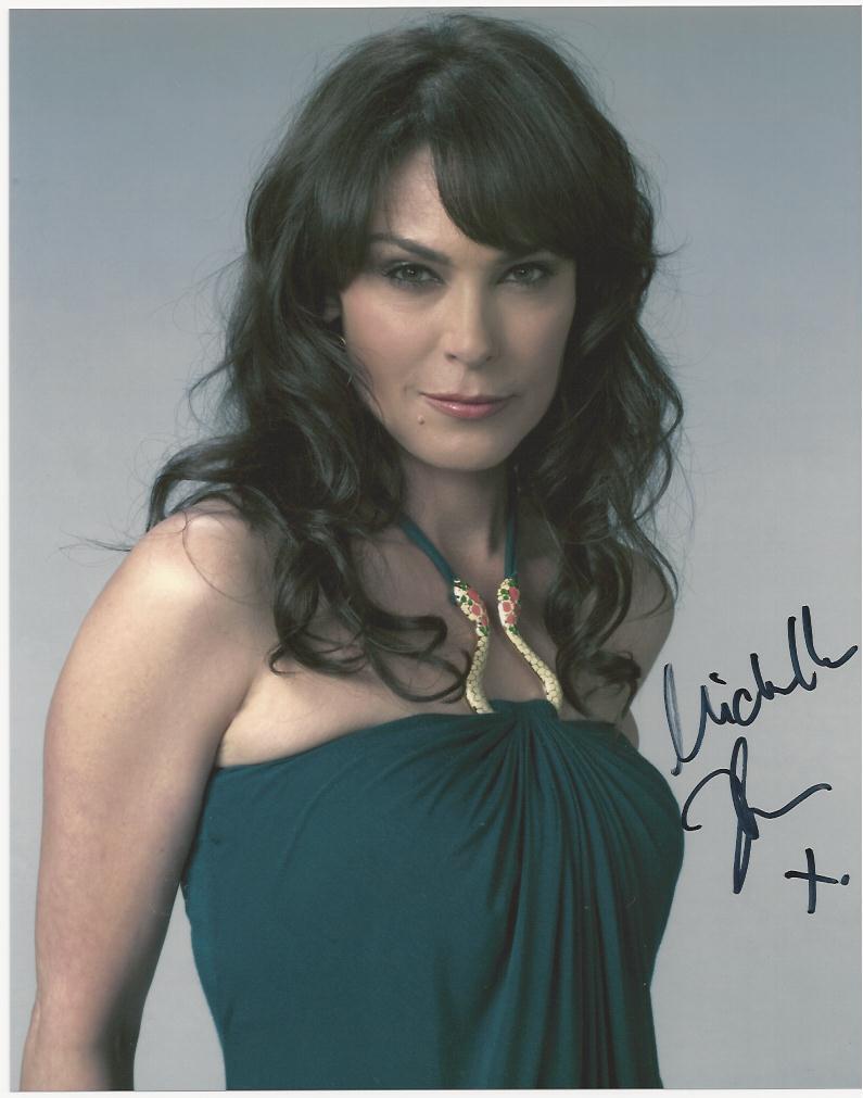 Michelle Forbes signed Photo Poster painting