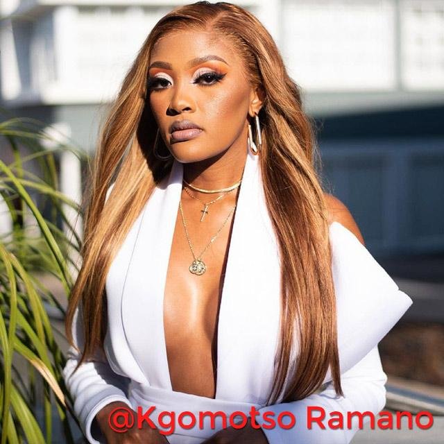 Youtuber Kgomotso Ramano Style Transparent Lace Frontal Wig Piano Color Highlight Wig