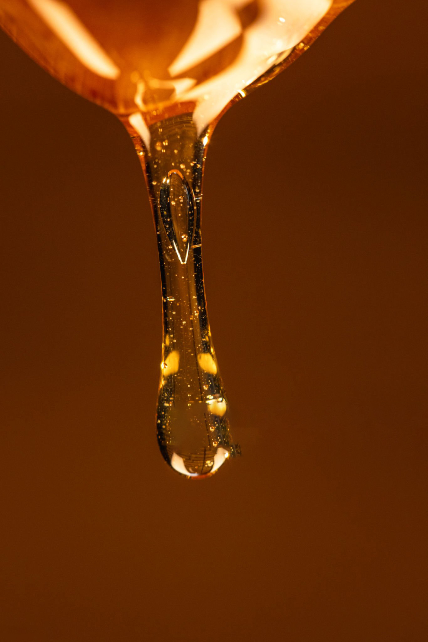 Homemade Hummingbird Nectar: The Perfect Recipe for Nourishing these Aerial Marvels