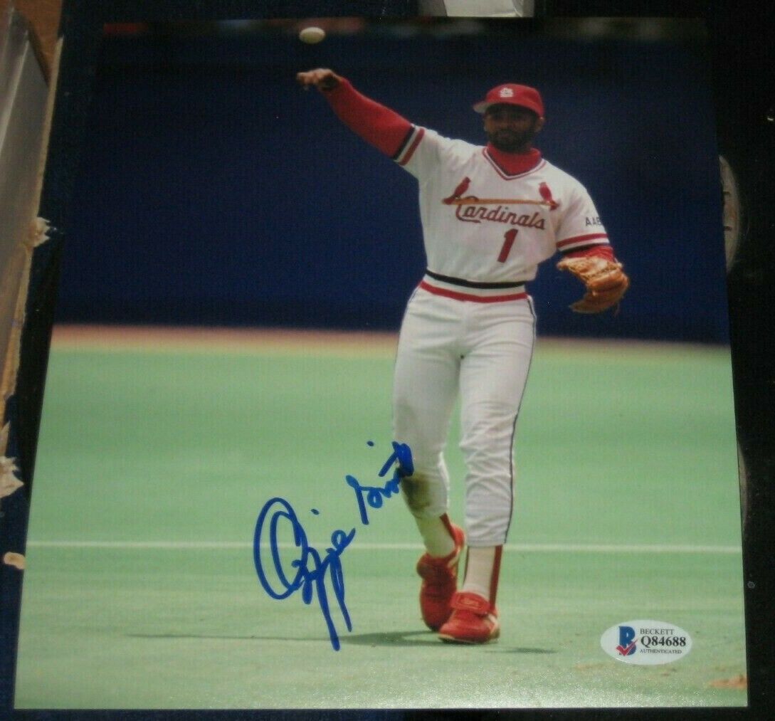 OZZIE SMITH ST LOUIS CARDINALS SIGNED AUTOGRAPHED 8X10 Photo Poster painting BAS/COA #Q84688