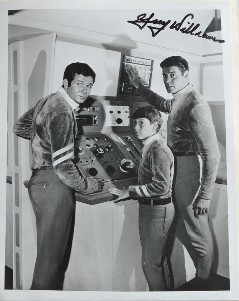 GUY WILLIAMS SIGNED Autographed Photo Poster painting Lost In Space Zorro wcoa