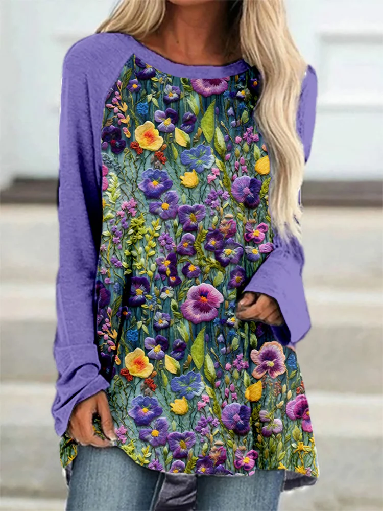 Utbros Violet Wildflower Embroidery Art A Line Comfy T Shirt