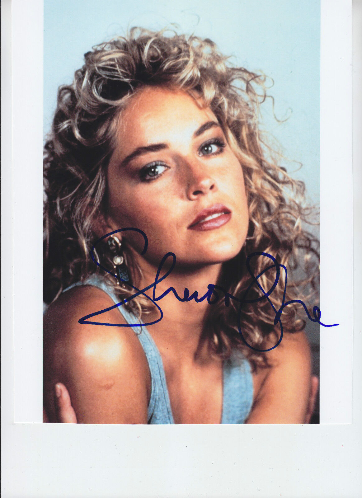 Sharon Stone - TOTAL RECALL - signed 8x10