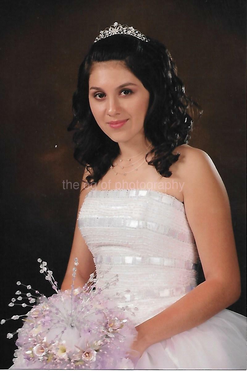 FOUND Photo Poster paintingGRAPH Color QUINCEANERA GIRL Original PRETTY LATINA 14 19 P