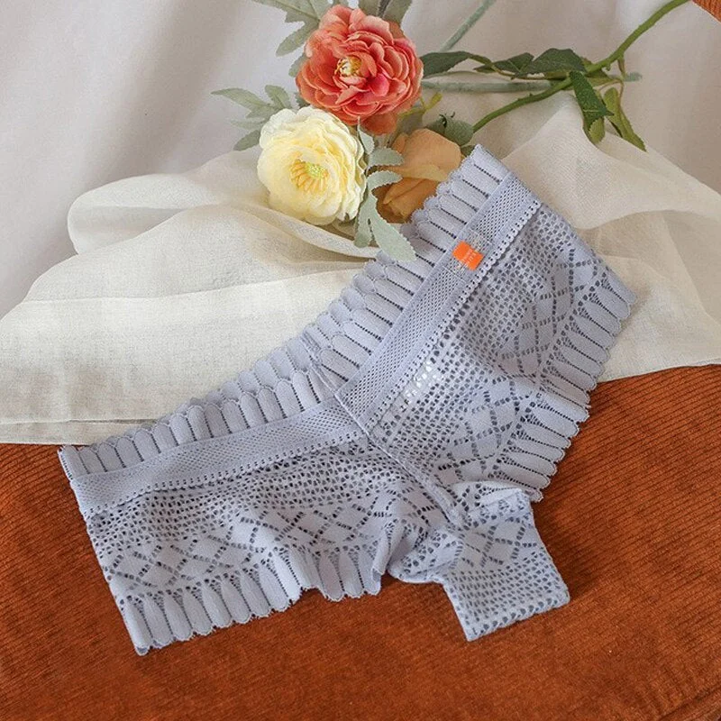 FINETOO Sexy Women Lace Panties Female Low-rise Hollow Out Briefs Underpants Girls Lace Underwear Sexy Lingerie Fashion Panty