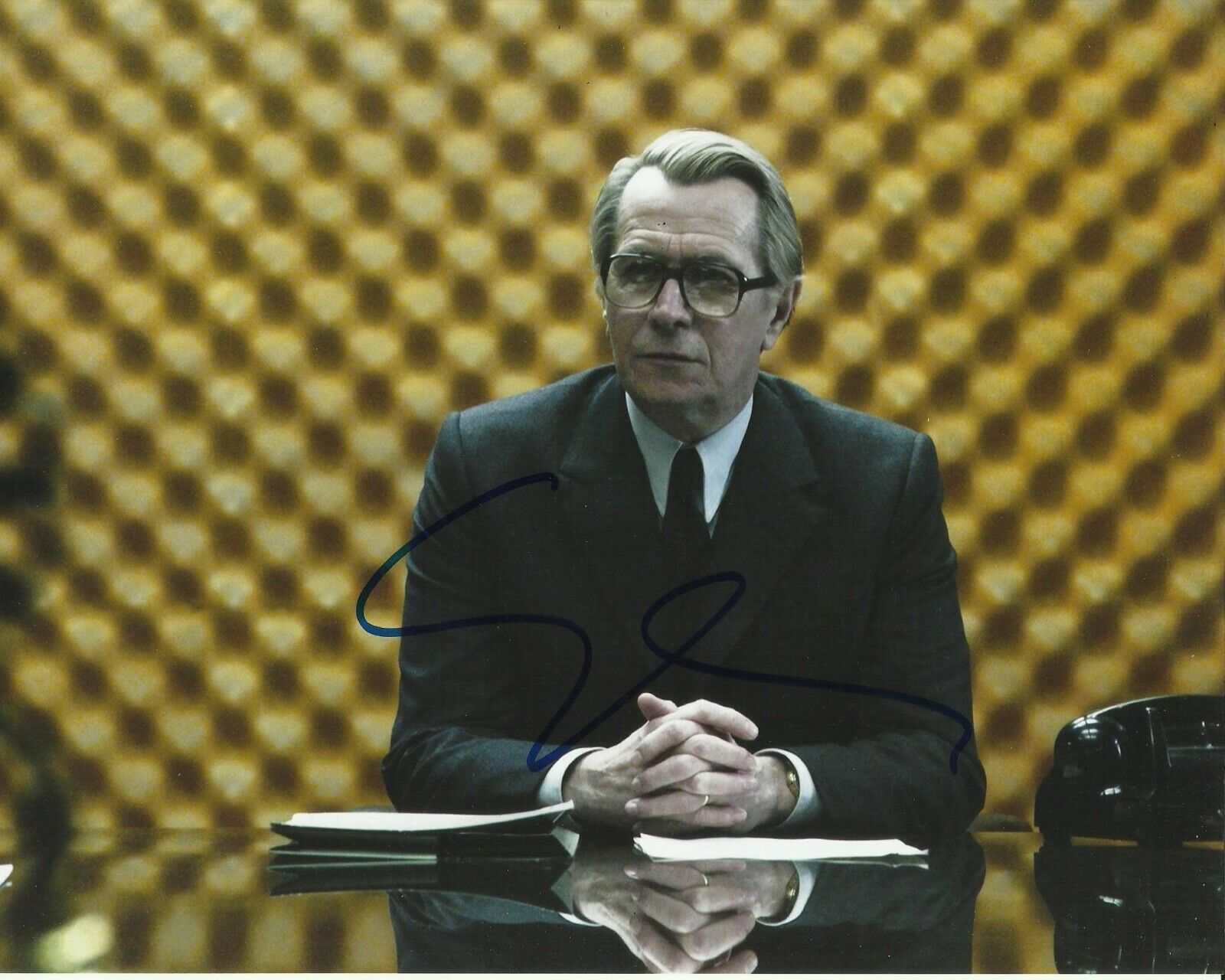 GARY OLDMAN SIGNED COOL Photo Poster painting UACC REG 242