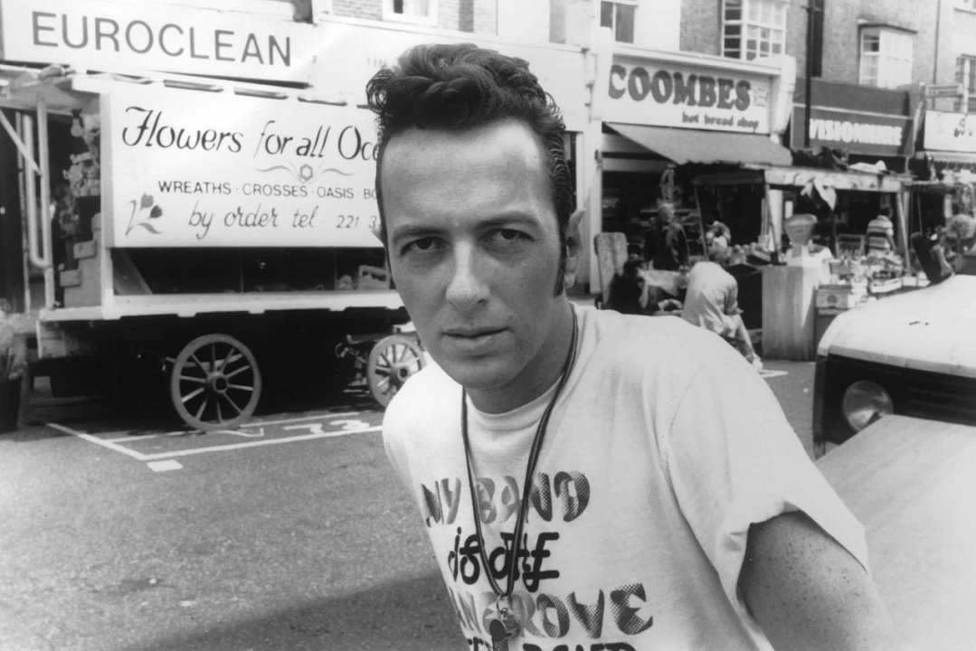 JOE STRUMMER OF THE CLASH - 8x10 Photo Poster painting - very cool!