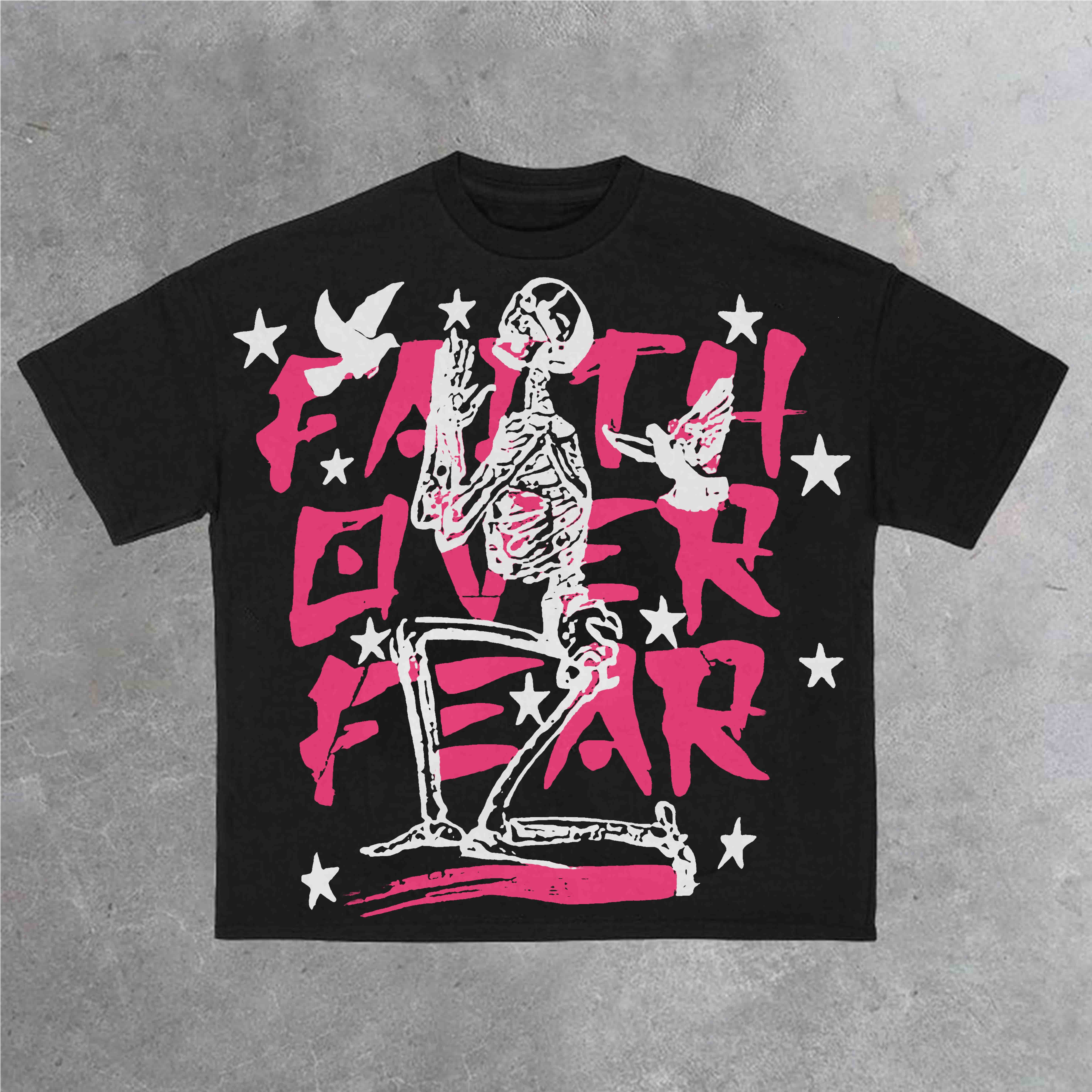 Sopula Vintage Faith Over Fear In Pink Graphic Cotton T-Shirt - Sopula｜Premium Graphic Tees & Graphic Clothing