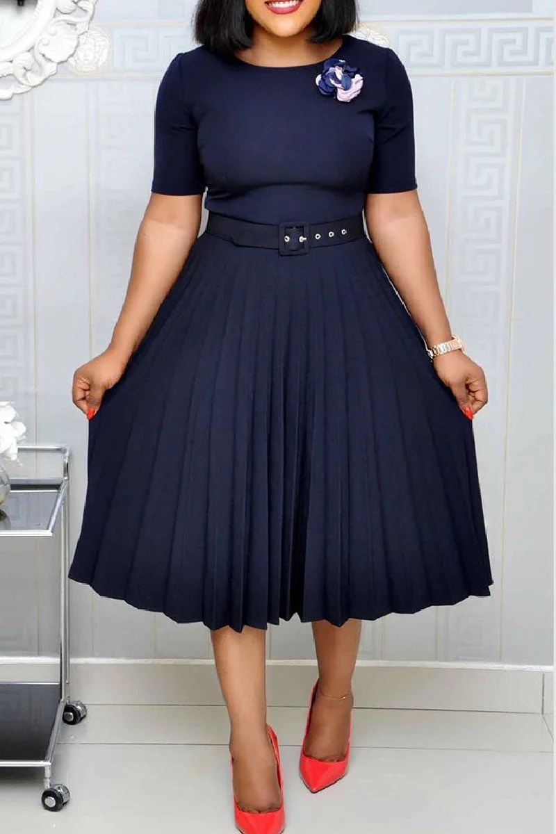 Casual Solid Patchwork With Belt O Neck Pleated Plus Size Dresses