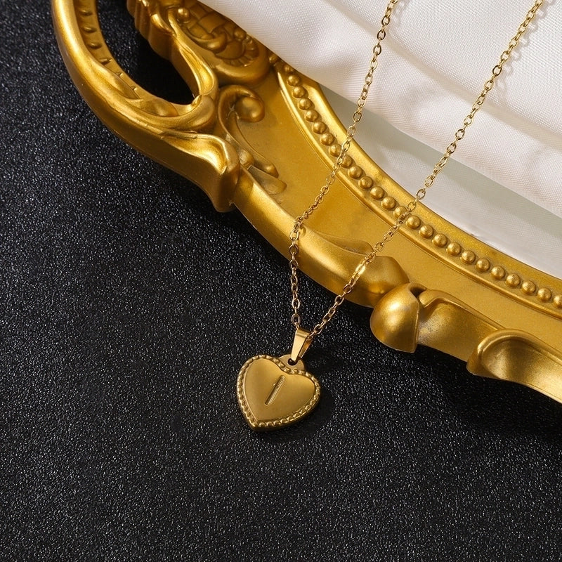 Vintage Style Minimalist Heart Shape Stainless Steel 18K Gold Plated Pendant Necklace