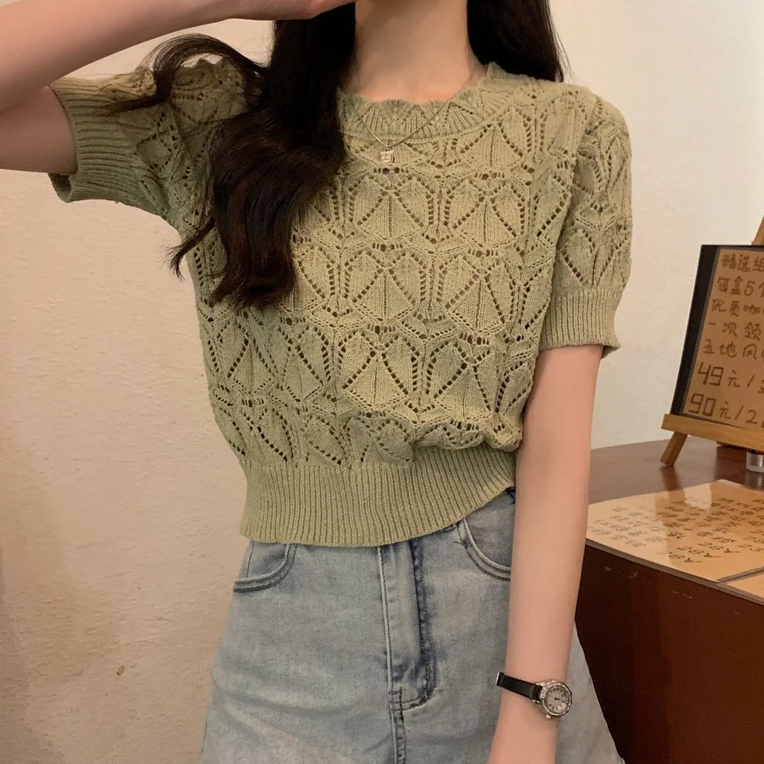 Uveng Uveng Temperament Hollow T-Shirt Girl Summer New Solid Color Short-Term Cash Waist Repair Slim Thin Short-Sleeved Top Tide