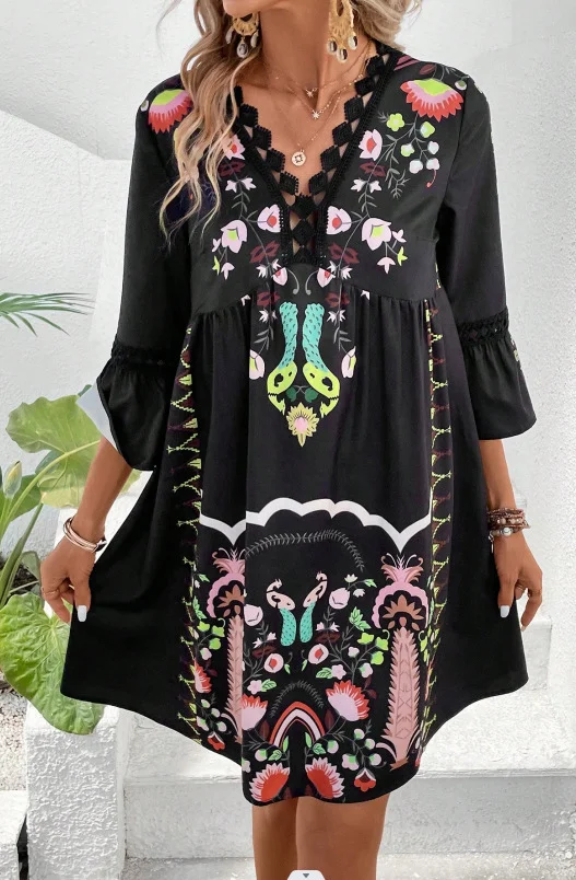 Women's 2025 Vintage Floral Lace Loose Sundress Flared Sleeves Vacation Beach Dress 