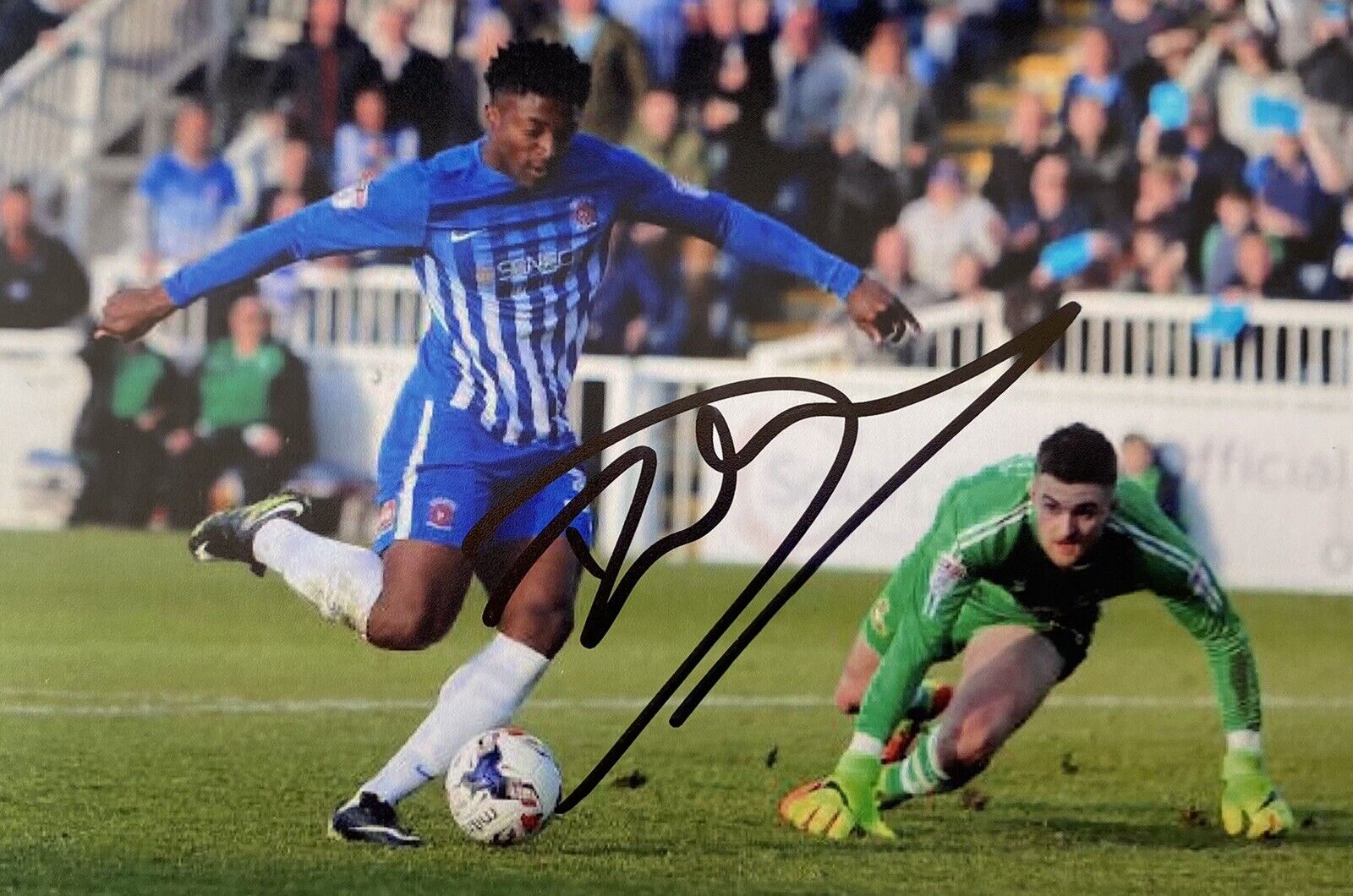 Devante Rodney Genuine Hand Signed Hartlepool United 6X4 Photo Poster painting