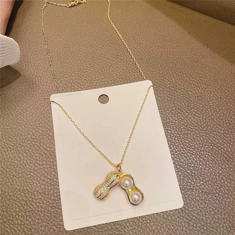 Peanut pearl gold-plated necklace