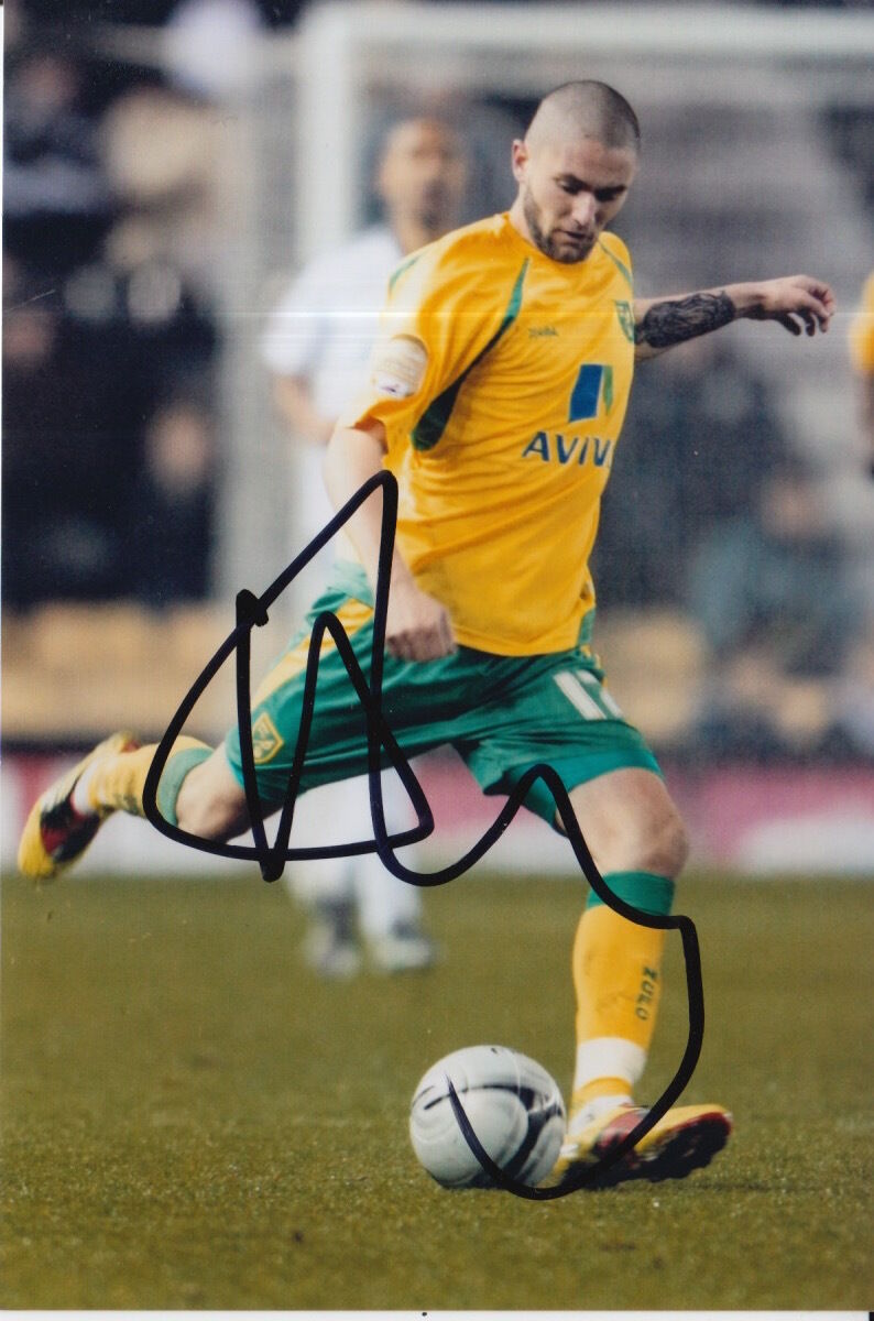 NORWICH CITY HAND SIGNED HENRI LANSBURY 6X4 Photo Poster painting 1.