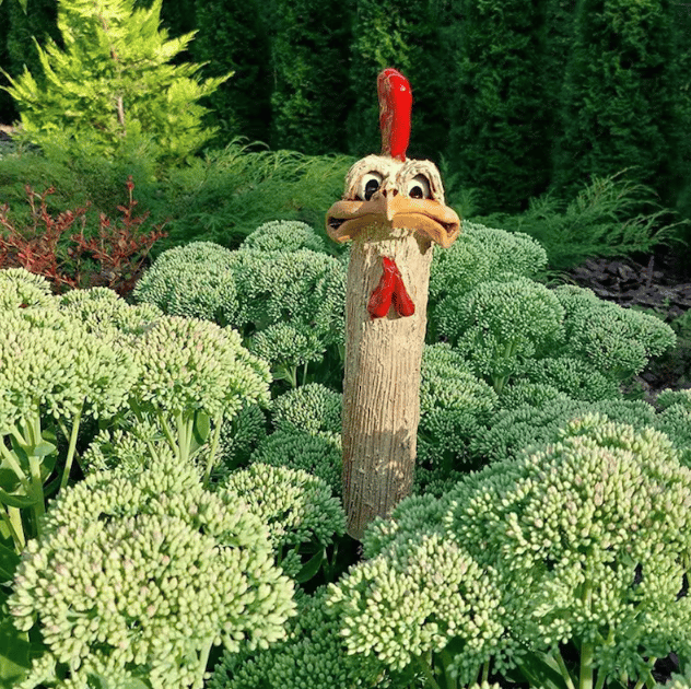 75% OFF - Funny Hidden Chickens Garden Decoration