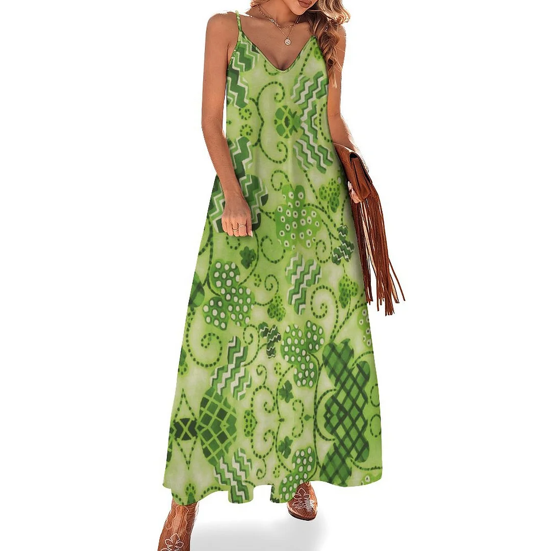 Style & Comfort for Mature Women Plus Size Printed Sling Casual Women Maxi Dress in Pattern St. Patrick's Day, Green, Clover, Lucky
