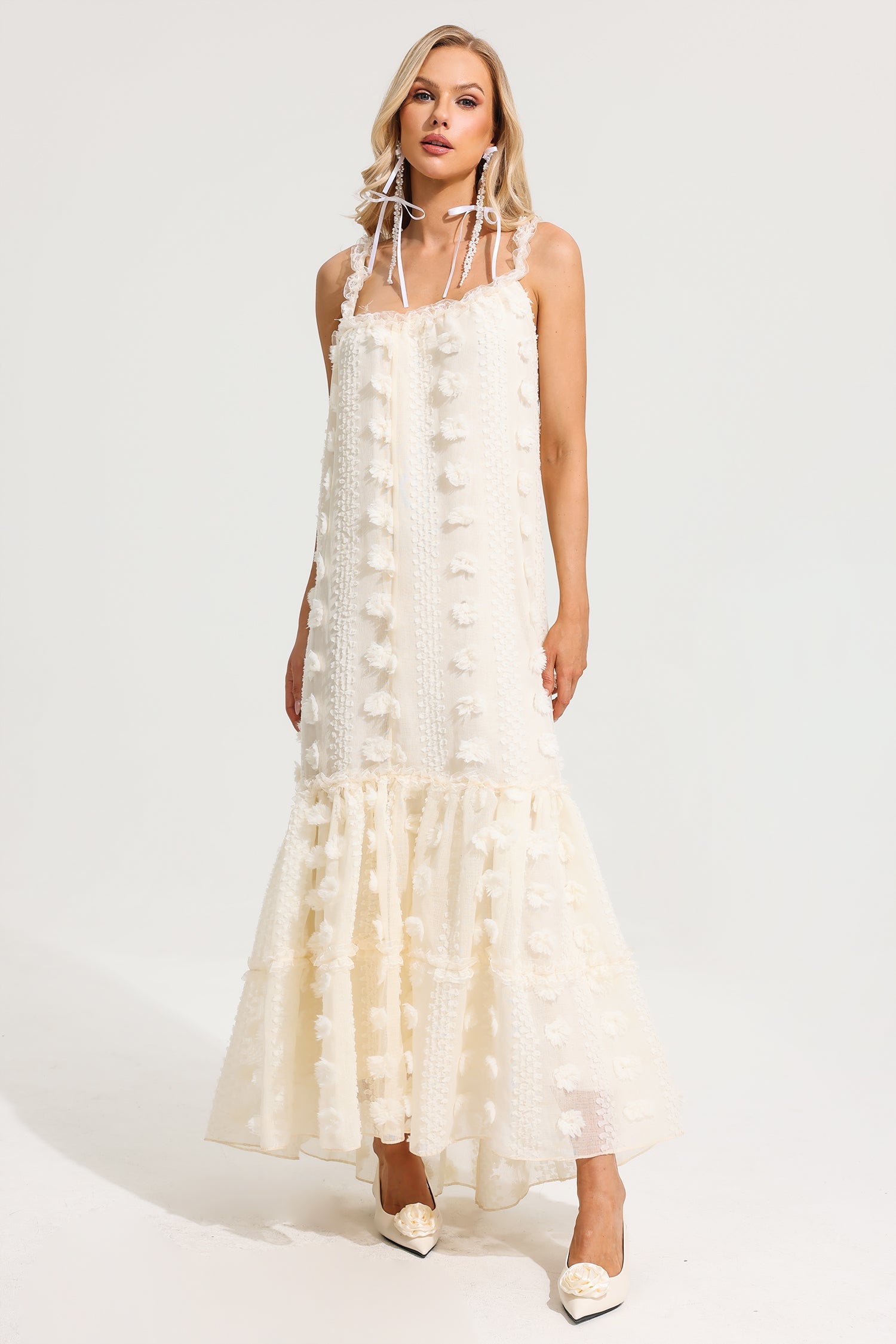 Mittoshop Ruffled Smocked Floral Halter Neck Maxi Dress main image 1