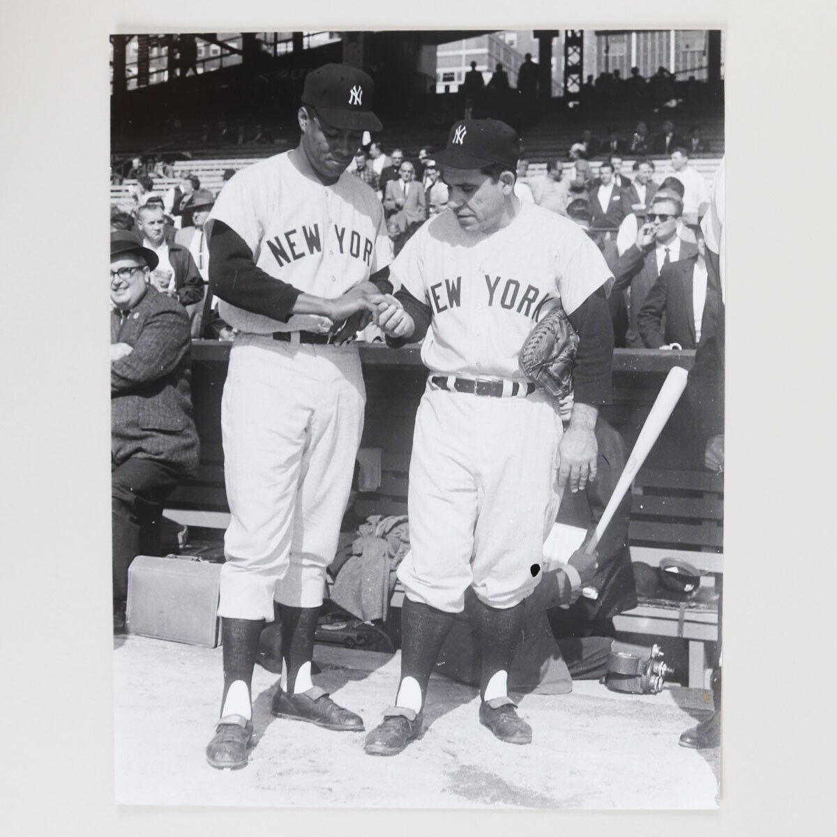 Teenie Harris Photo Poster painting 11x14 Yankees Elston Howard & Yogi Berra