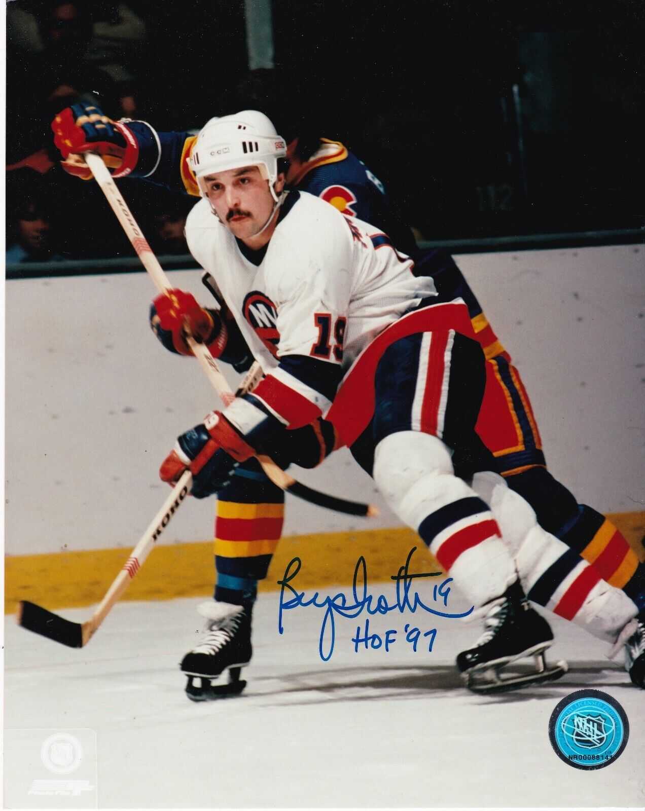 BRYAN TROTTIER NEW YORK ISLANDERS HOF 97 ACTION SIGNED 8x10