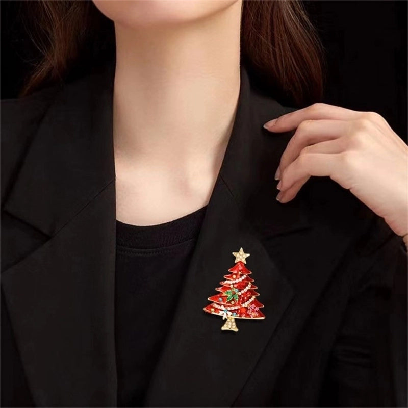 Vintage Style Pin Christmas Tree Alloy Unisex Brooches
