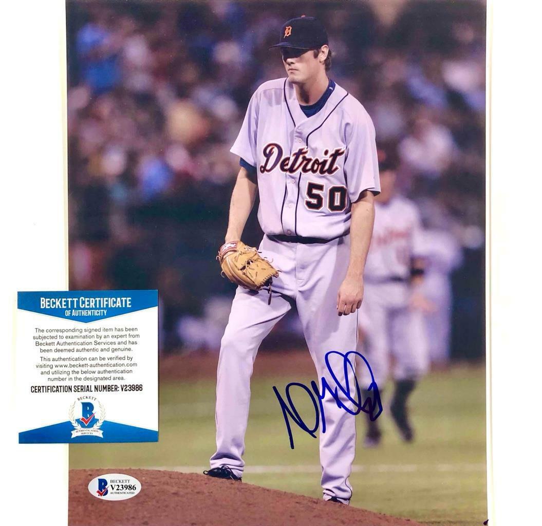 Andrew Miller autograph Detroit Tigers signed 8x10 Photo Poster painting BAS COA Beckett