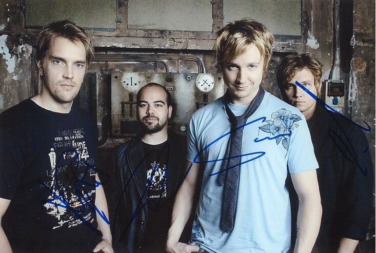 Sunrise Avenue genuine autograph 5x7