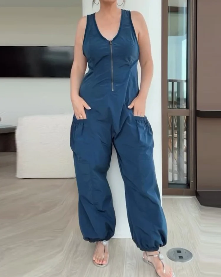 Sleeveless hollow back solid color jumpsuit