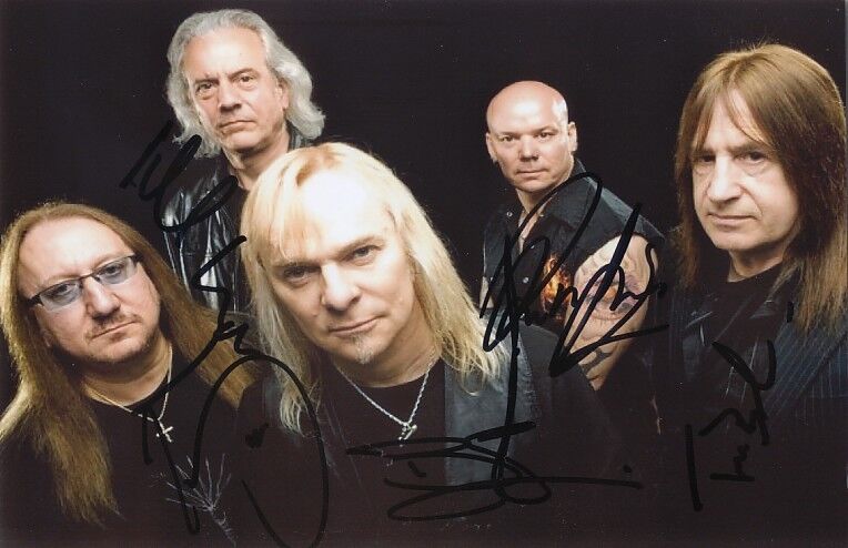 Uriah Heep genuine autograph IN PERSON signed 5x7