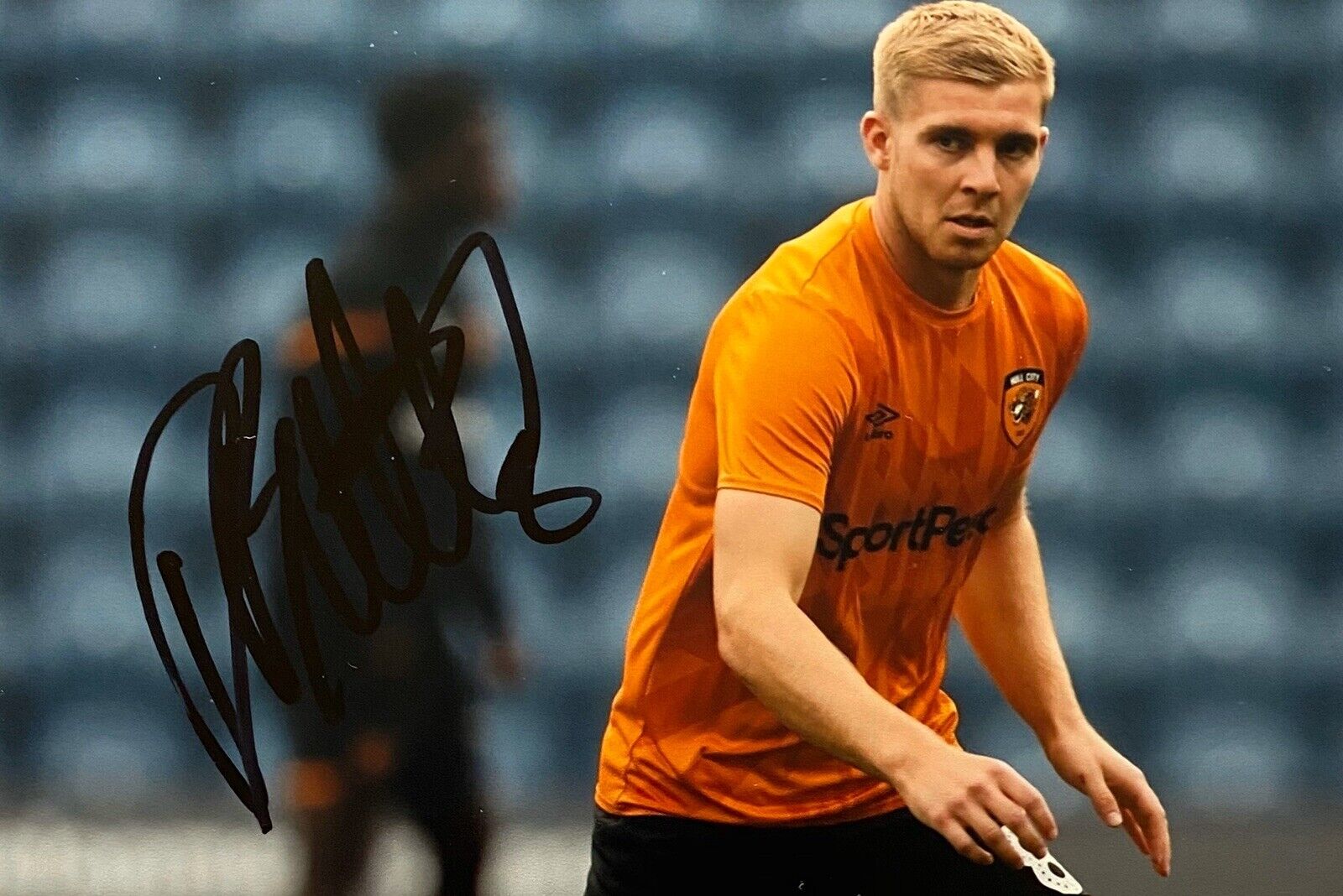 Daniel Batty Genuine Hand Signed 6X4 Photo Poster painting - Hull City