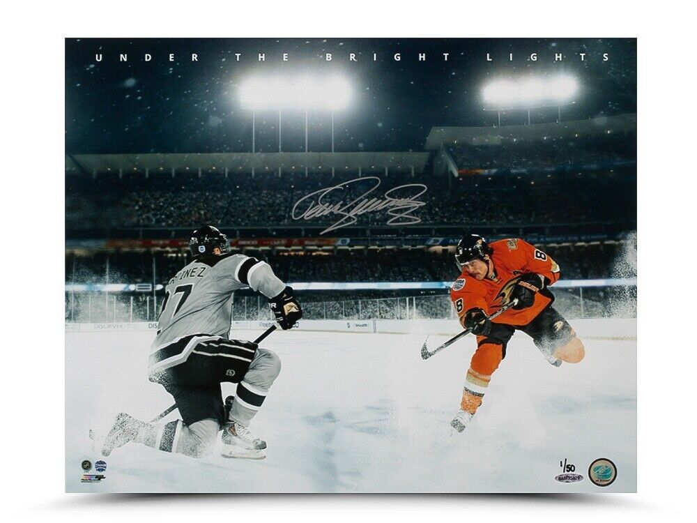 Teemu Selanne Autographed 16X20 Photo Poster painting Under the Bright Lights