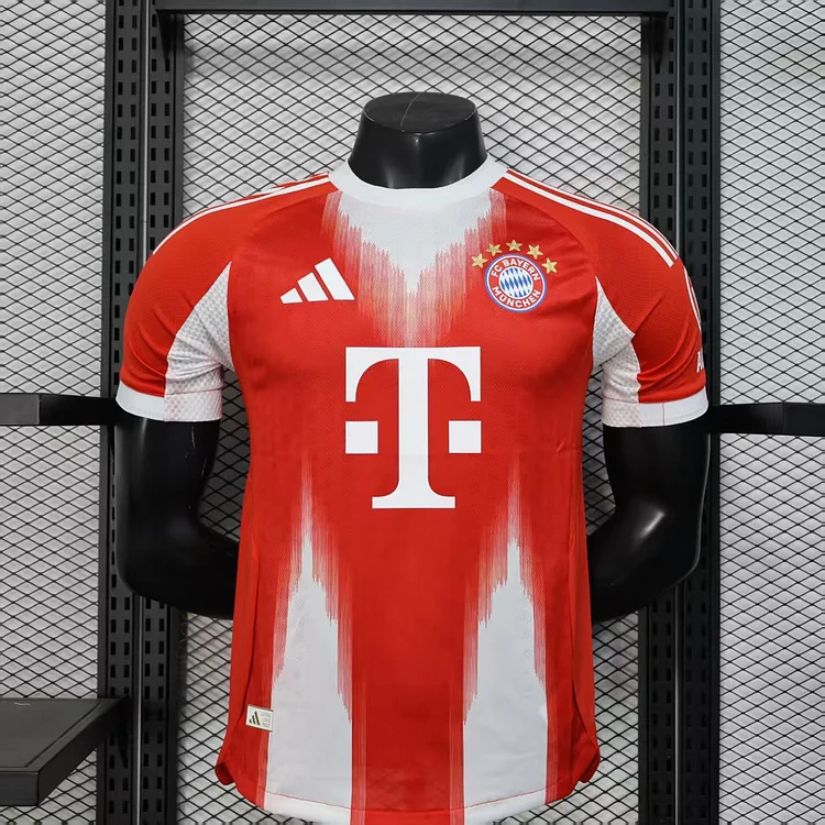 Player 25/26 Bayern Home Jersey