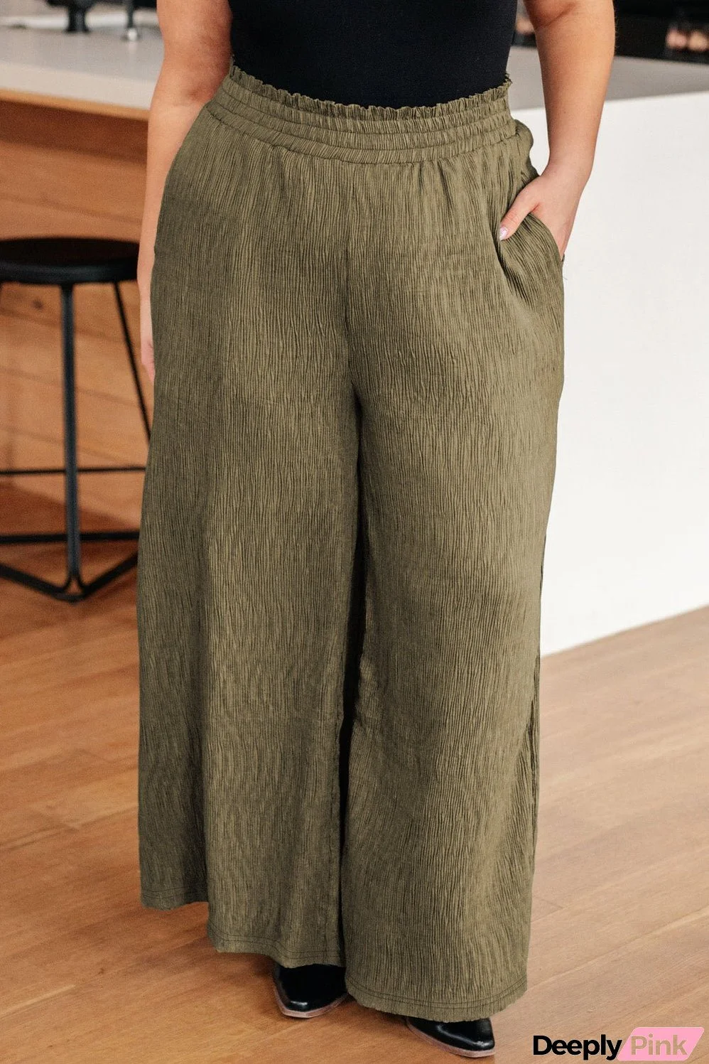 Jungle Green Plus Size Textured Shirred High Waist Casual Pants