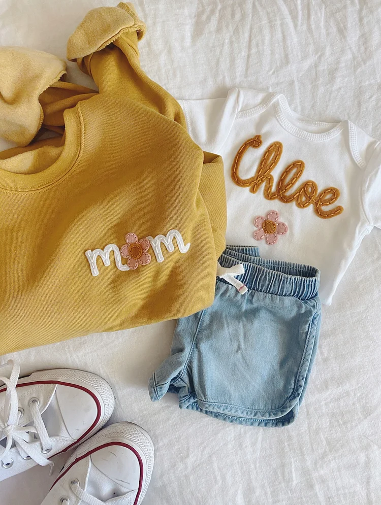 Mama- women’s mama sweatshirt & onesie set - hand embroidered- Mama sweatshirt -mom sweatshirt - mommy and me - Daisy outfit