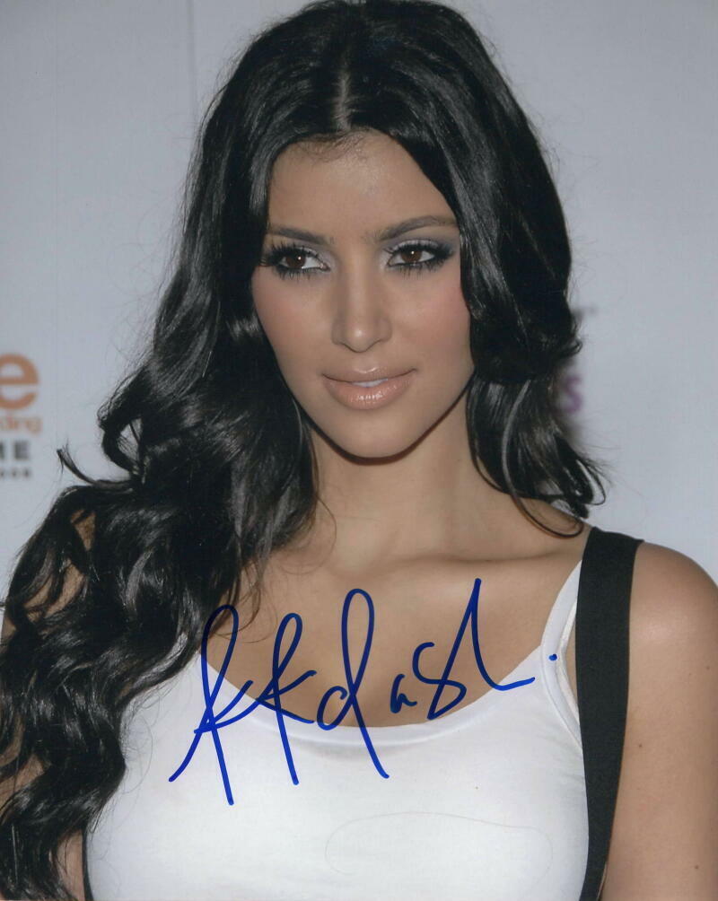 KIM KARDASHIAN WEST SIGNED AUTOGRAPH 8X10 Photo Poster painting - BEAUTIFUL KUWTK STAR, SEXY